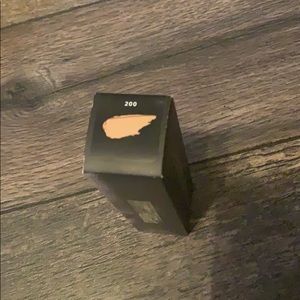Fenty Beauty Makeup - Fenty beauty foundation Fenty Beauty Makeup - Fenty beauty foundation